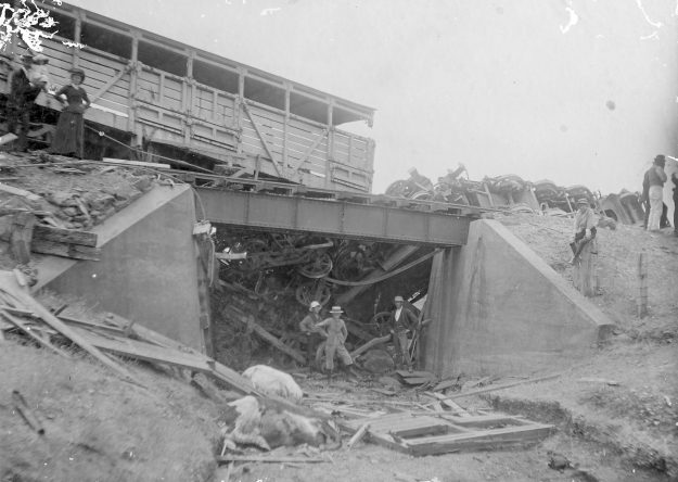 Walloway Train Crash
